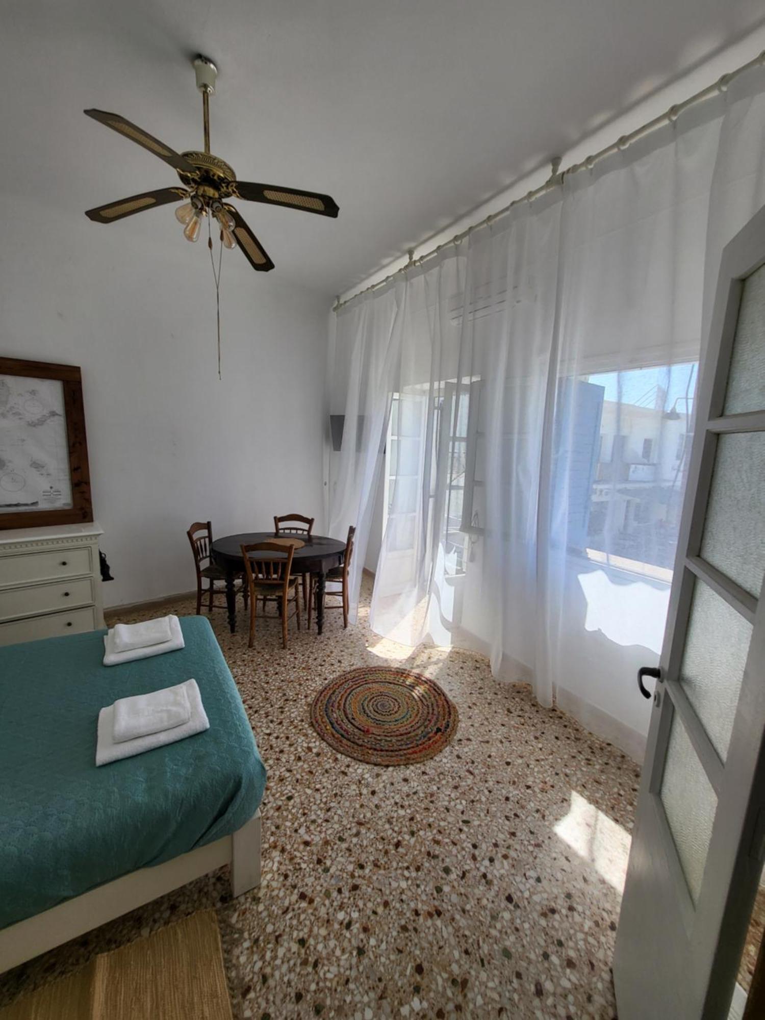 Manolia House * Páros