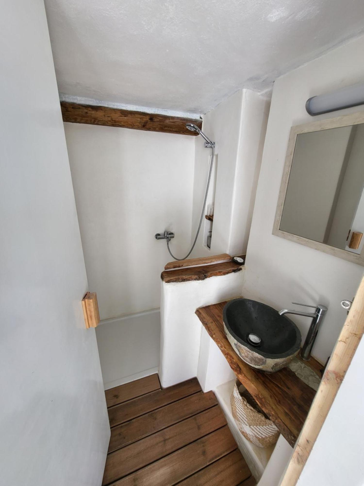 Manolia House Apartment *