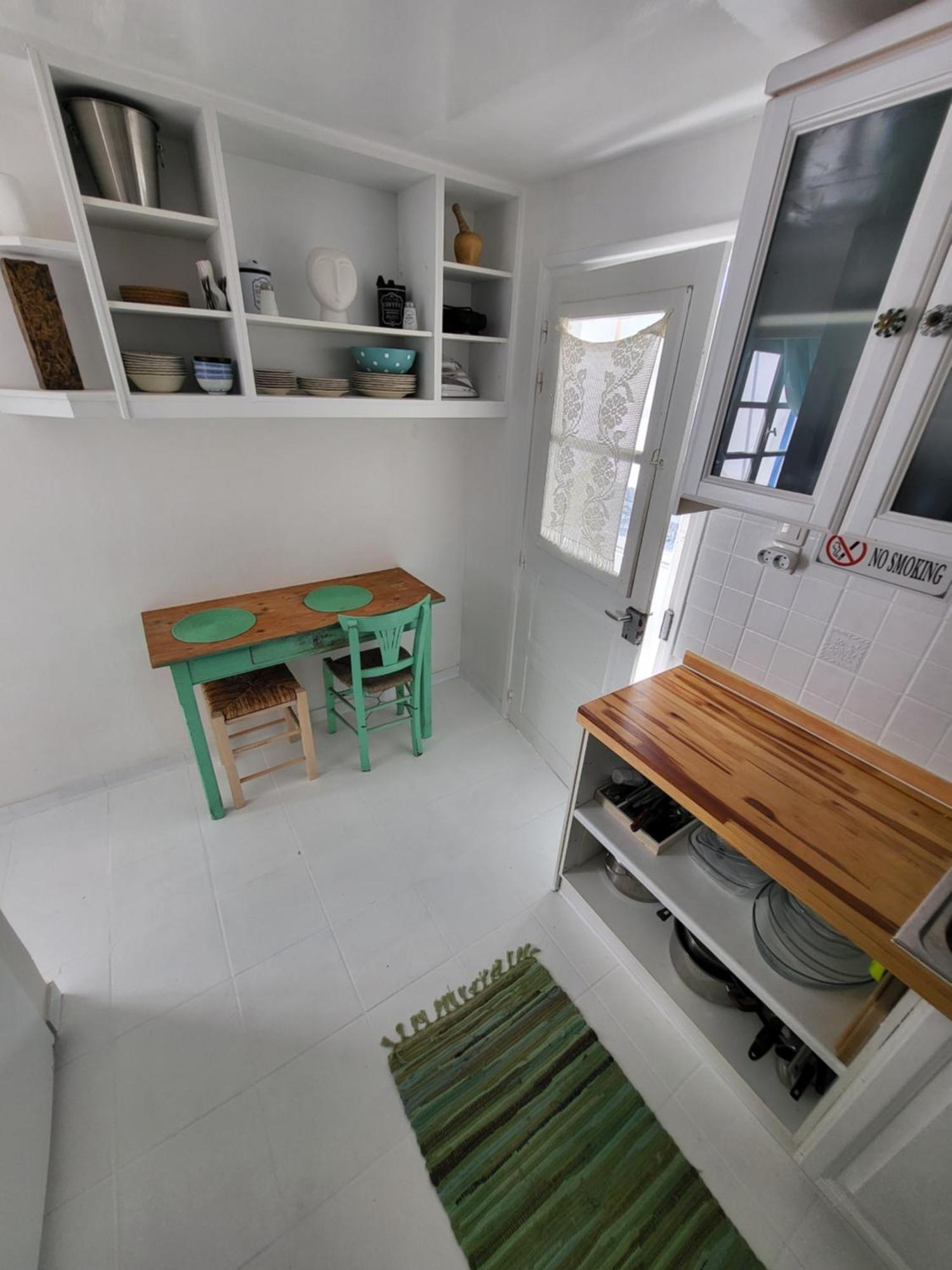Manolia House Apartment